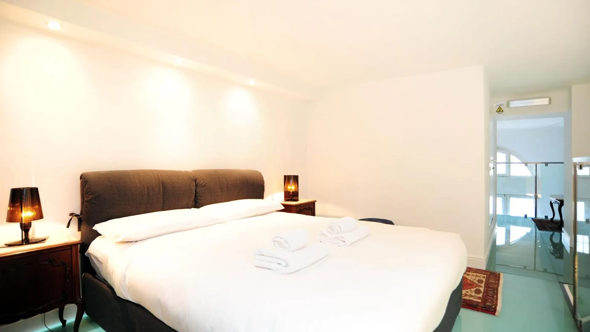 Apartament Giovio Duplex Mediolan
