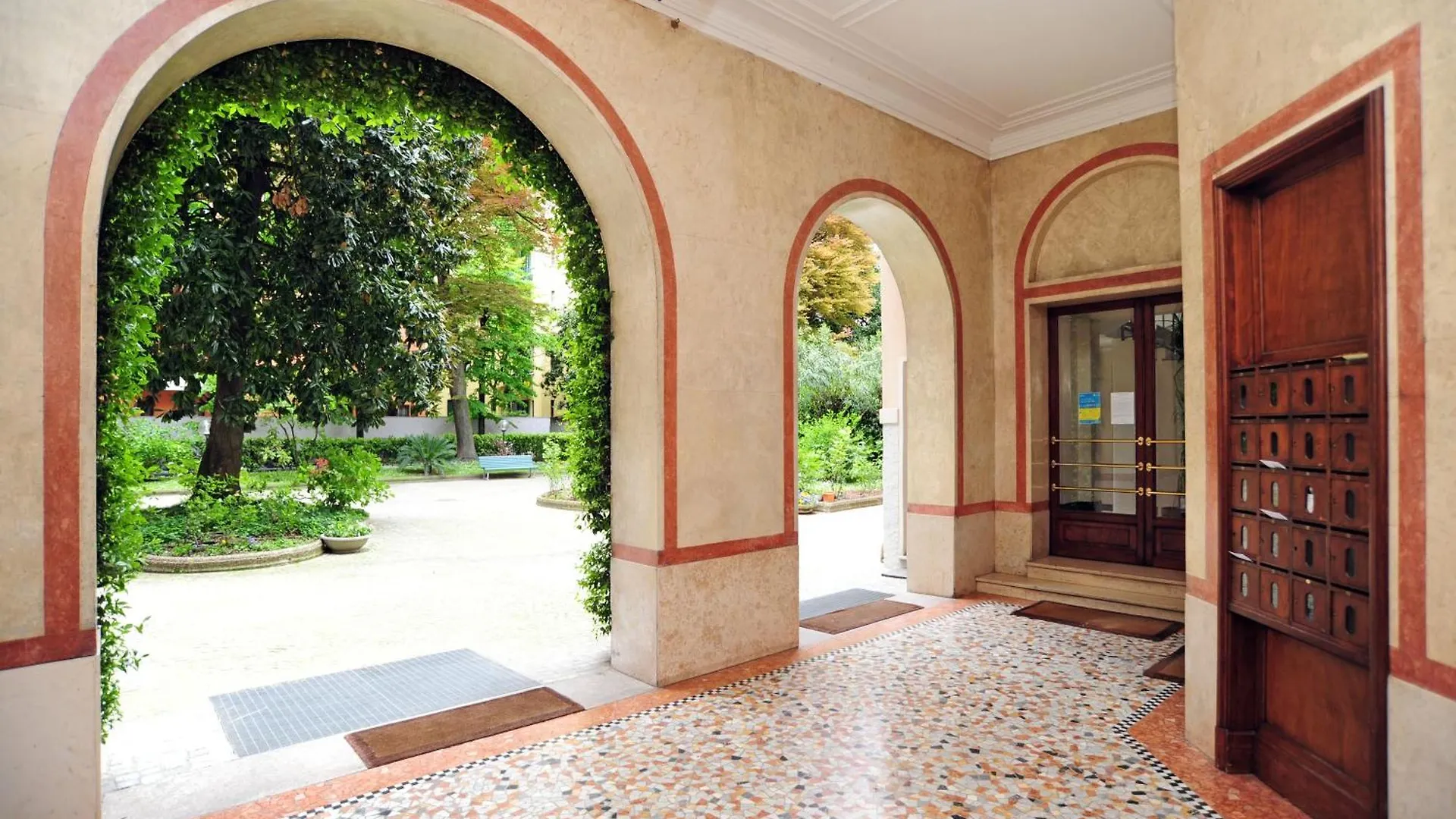 Appartement Giovio Duplex à Milan